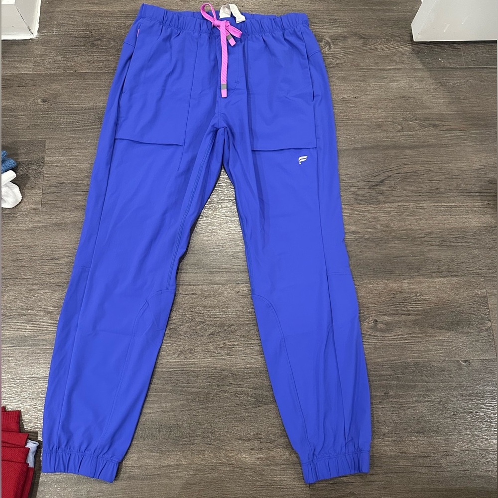 Fabletics Women’s Joggers